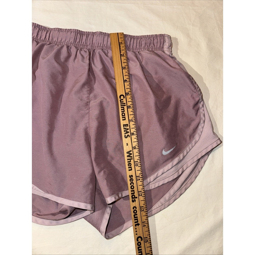 Nike Dri-Fit Running Shorts Women's Tempo Size Medium Amethyst Smoke - Picture 4 of 7